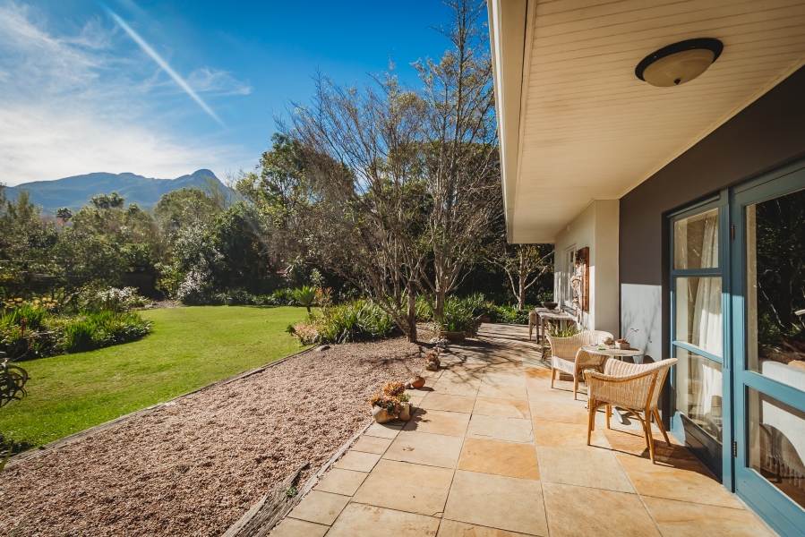 4 Bedroom Property for Sale in Camphersdrift Western Cape
